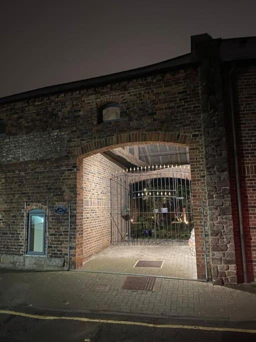 ヘレフォード The Old Sack Warehouseヴィラ エクステリア 写真